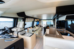 Azimut 74 with Fly Luxury Yacht! Azimut 74 Luxury Yacht° BILD 5