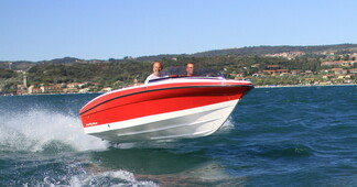 B1 B1 Yachts ST Tropez 5 TRUE RED BILD 1