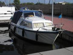 Weekender (powerboat)