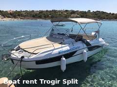 Bénéteau Flyer 7.7 Sun Deck (Motorboot)
