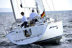 Bavaria 43 Cruiser (sailboat)