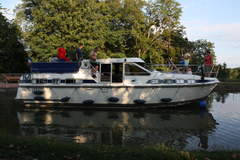 Les Canalous Tarpon 42TP (barco de motor)
