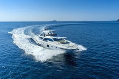 Azimut 66 Fly (powerboat)