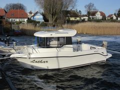 Arvor 690 (Motorboot)