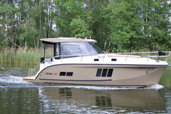 Stillo 30 (powerboat)
