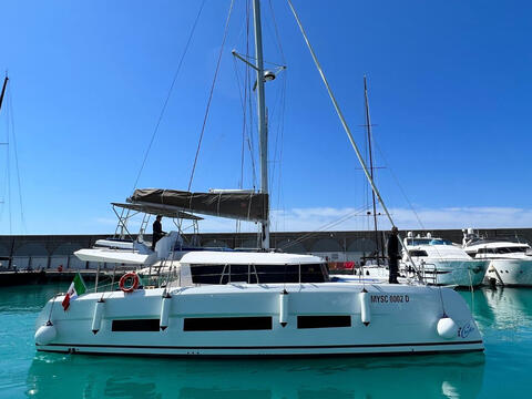 Dufour Catamaran 48 5c+5h Stella BILD 1